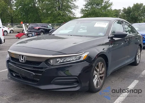 2018 Honda Accord Lx z USA, uszkodzony, nr VIN 1HGCV1F12JA105155